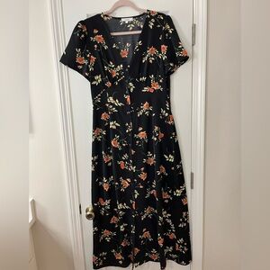 RIHOAS. Black, Floral, V-Neck, Short Sleeve Maxi Dress. Size L.